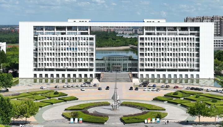 鲁北技师学院