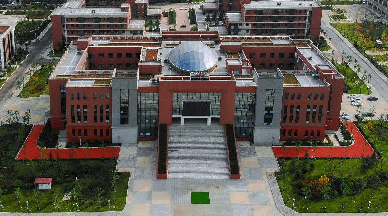 陕西建设技师学院 图2